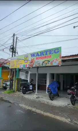 Dibutuhkan tenaga cewek di warteg rosyada