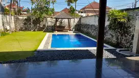 Rumah Semi Villa di Gatot Subroto Timur Denpasar