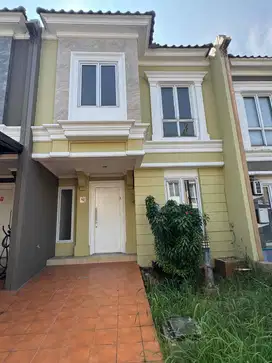 Disewakan Rumah Di Cluster Karelia Gading Serpong