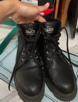 Kronikel ALICE Cat Black Boots Wanita
