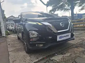 Pajak Panjang Nissan Livina  1.5 VE Bensin-AT 2019 Hitam