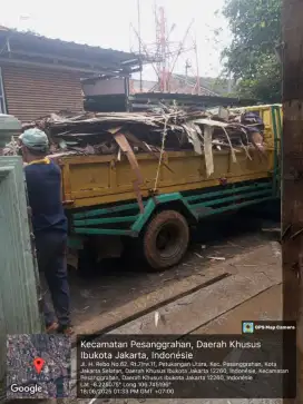 Buang Puinh Kemang
