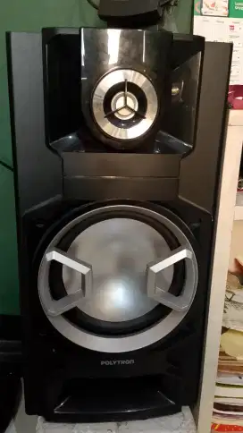 Speaker aktif Polytron
