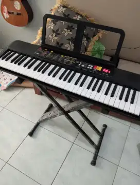 Keyboard Yamaha Psr-F52