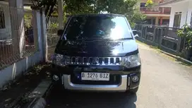 Mitsubishi Delica 2015 Bensin
