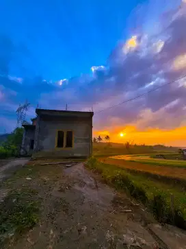 DIJUAL RUMAH PLUS TANAH