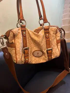 tas fossil sling bag