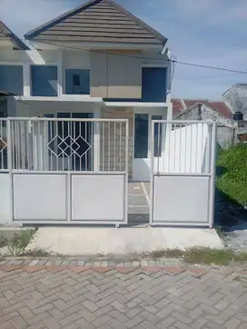 Disewakan Rumah Gress Area Medayu Utara Rungkut