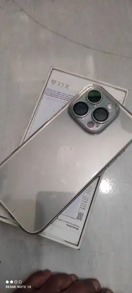 IP 16 pro mulus seperti baru