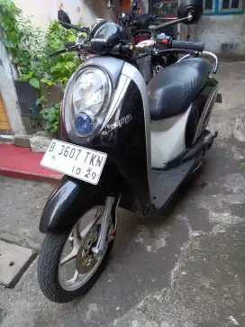 Honda Scoopy PGMF.1 Mesin Bagus Body Bagus