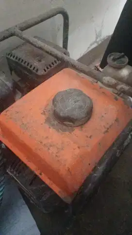 Mesin sedot air pompa
