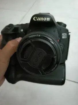 CANON 60D LENSA FIX 50MM F1.8