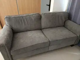 Di jual rugi sofa baru beli seminggu