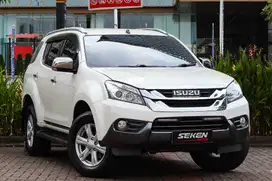 Isuzu MU-X R2 Facelift 2.5 Diesel Solar MUX AT Matic 2015 Putih