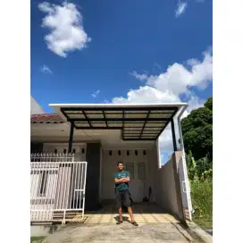 Kanopi baja ringan