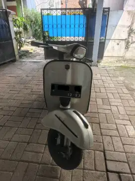 Vespa sprint 1975