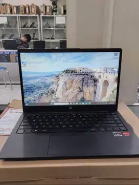 HP 14-EM0034AU - AMD Ryzen 5-7520U - RAM 8 GG SSD 512 GB Layar 14 FHD