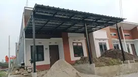 Kanopi baja ringan