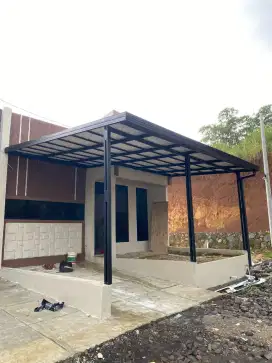 Kanopi baja ringan