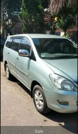 Toyota Kijang Innova 2005 Bensin