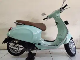 Vespa Primavera 150 ABS 2023 LIKE NEW mulus terawat siap pakai...