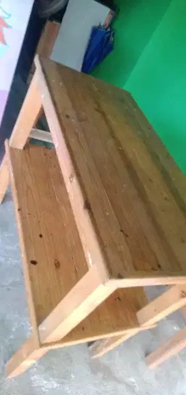 jual meja bisa buat makan buat naruh TV dll