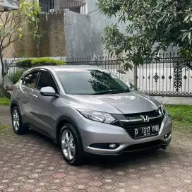 HONDA HR-V E 2016 Automatic
Low KM 70.000