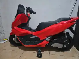 Mainan anak Motor PCX aki