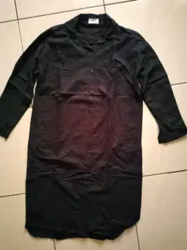 Dress warna hitam lengan panjang