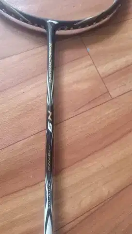 DI JUAL RAKET LINING