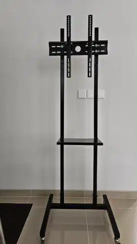 Dijual bracket berdiri/ standing TV.