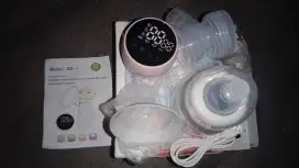 Breast pump/ pompa asi