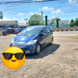 Jual santai mobil Honda Freed 2012 tipe PSD