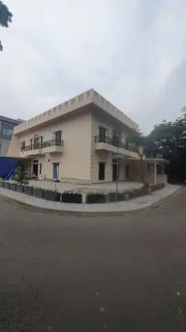 Disewakan rumah bangunan mandiri cluster ritzone bsd