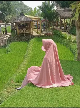Khimar crinkle bahan adem