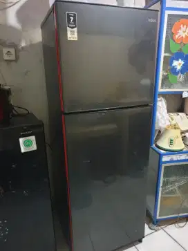 Kulkas Aqua 2 pintu
