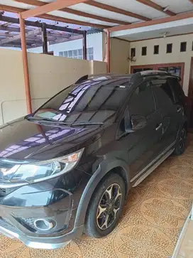 HONDA BRV E. CVT PRESTIGE 2018