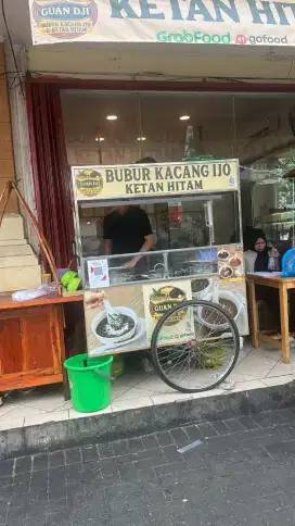Di Butuhkan SEGERA KASIR & WAITERSS BUBUR KACANG IJO GUAN DJI