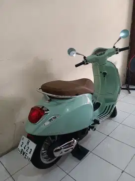 Primavera vespa top th 2023