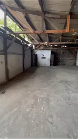 Disewakan Bangunan cocok untuk gudang/ pabrik/ bengkel, dll