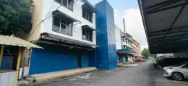 Disewakan Gudang 4 Lantai Di Daerah Cakung, Jakarta Timur.