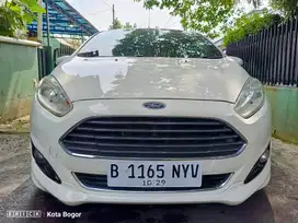 Ford Fiesta 2014 Ecobost Putih