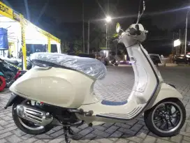 CASH/KREDIT PIAGGIO PRIMAVERA 150 ABS ( TT/KREDIVO /PAYLATER/CC 0%)