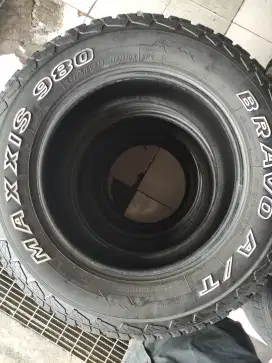 BAN MAXXIS R18 untuk pajero atau fortuner