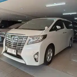 Very Low Mileage 27k km Toyota Alphard Welcab 2017