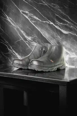 Grosir sepatu safety delta harga Cilacap
