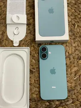 Iphone 16 256 like new