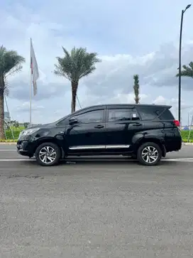 Toyota Kijang Innova 2022 Bensin