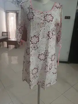 Dress bunga Graphis Size S n M