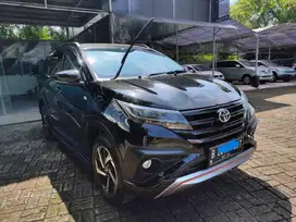 Mobil Rush 2019 Bekas/ Second